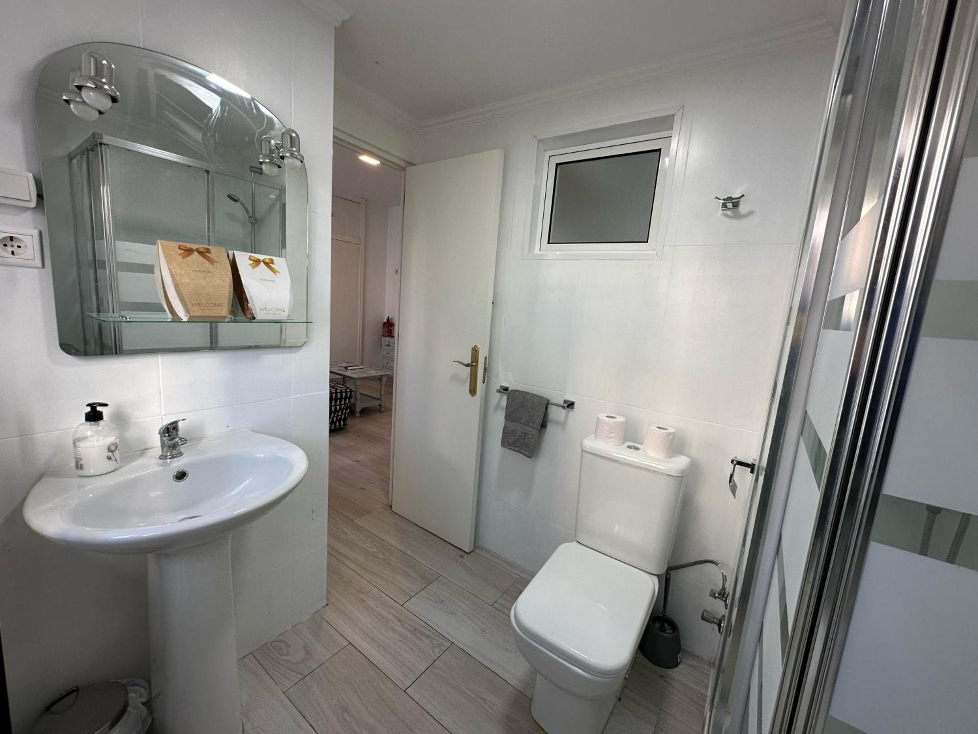 Cg131 - Centro 50 Metros, Playa 650 Metros, Wifi, Fire Stick Amazon Apartment Torremolinos Exterior photo